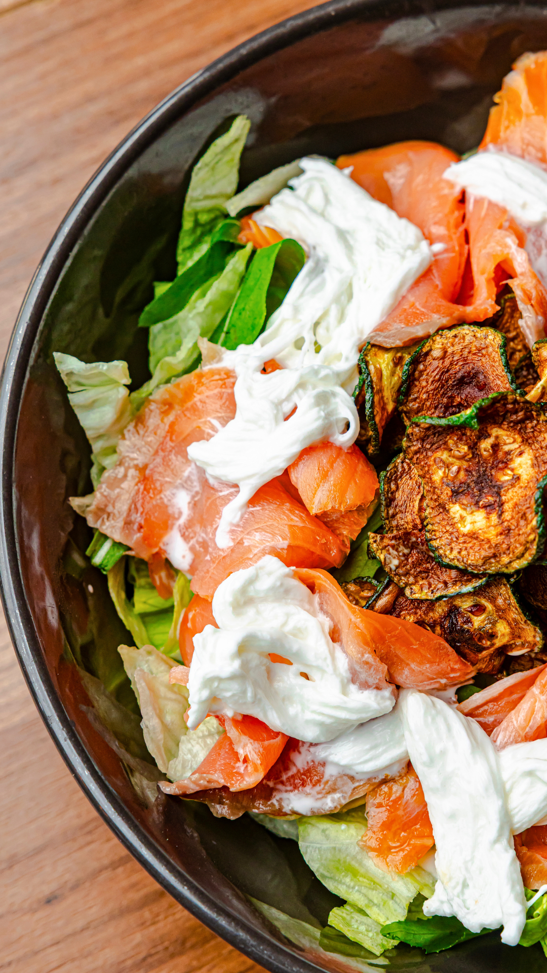 Insalata Salmonata Pepe Nero